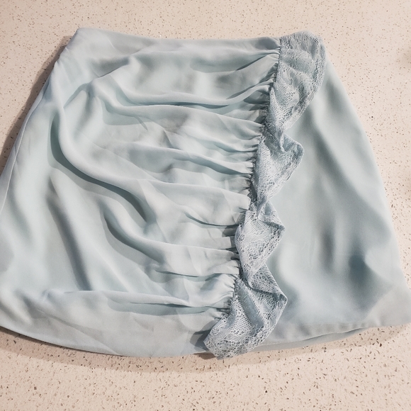 Lovers + Friends Lisa Mini Skirt - Picture 8 of 11